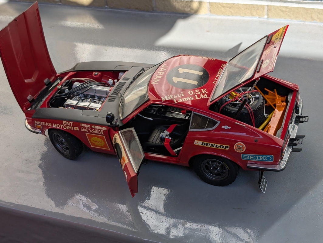 タミヤ 1/12 ビッグスケールシリーズ No.8  フェアレディ 240Z  サファリ仕様車画像5