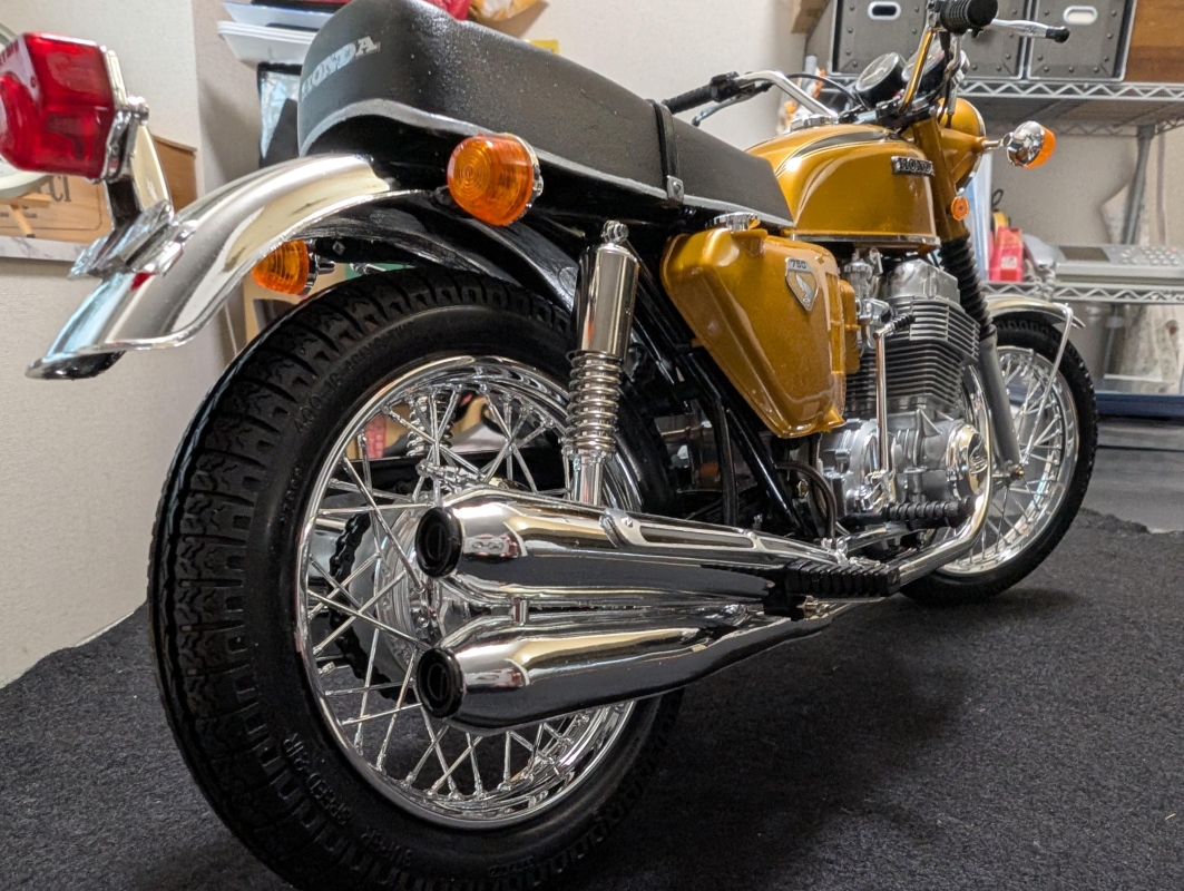 1/6 Honda ドリーム CB750 FOUR画像3