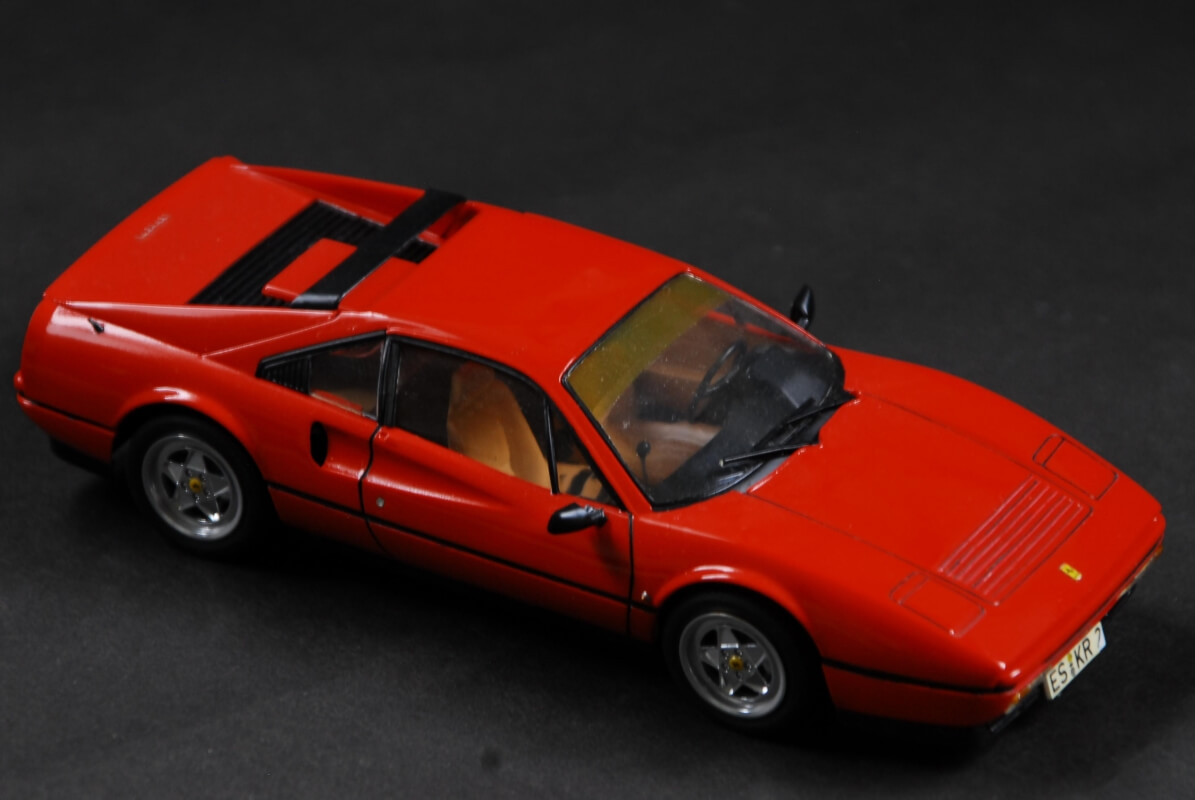 1/24 Ferrari 328 GTB画像3