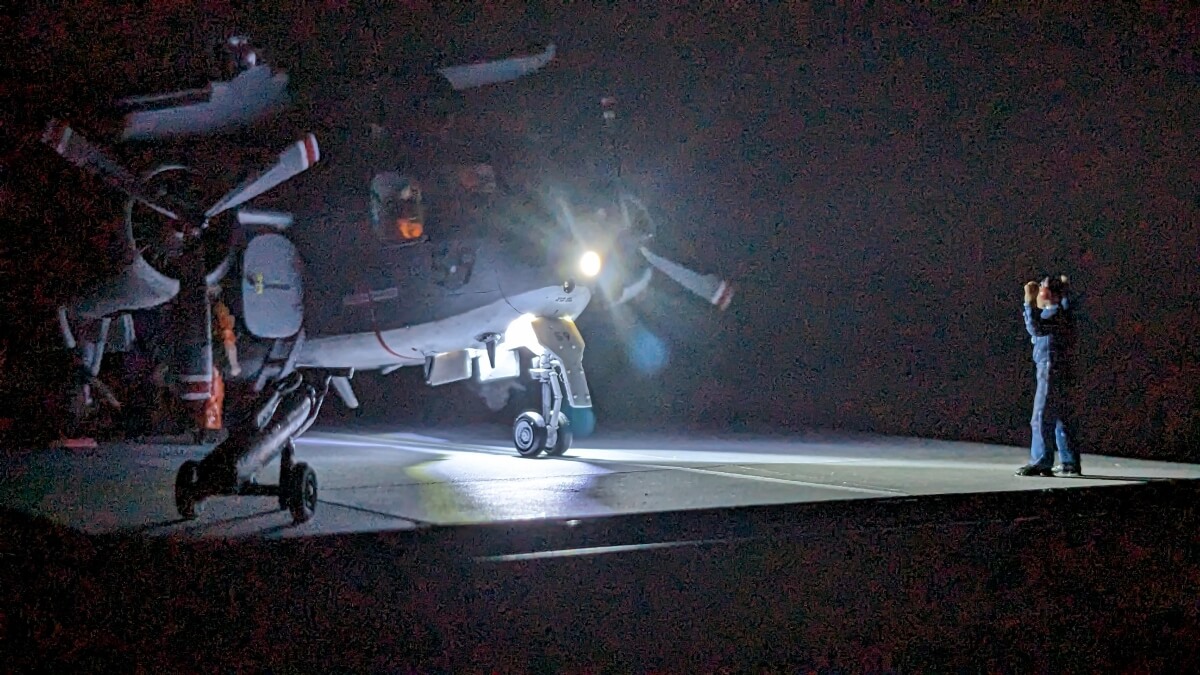 ハセガワ1/72  グラマン S2F1 トラッカー 海上自衛隊 第51航空隊512飛行隊4159号機画像5