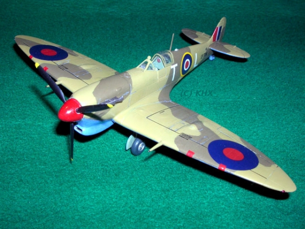 Spitfire Mk.Vb Trop. (ITALERI 1/72) (Jun. 2023)画像1