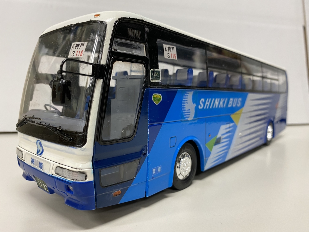 神姫観光 貸切バス アオシマ観光バス 三菱ふそうエアロクイーン画像1
