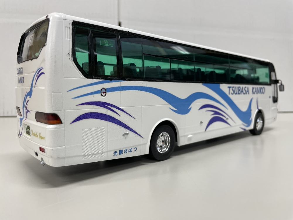 つばさ観光バス エアロクイーン アオシマ1/32バス画像4