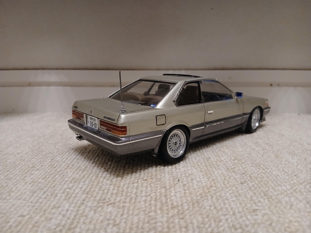 アオシマ 1/24 UF31 レパード画像2