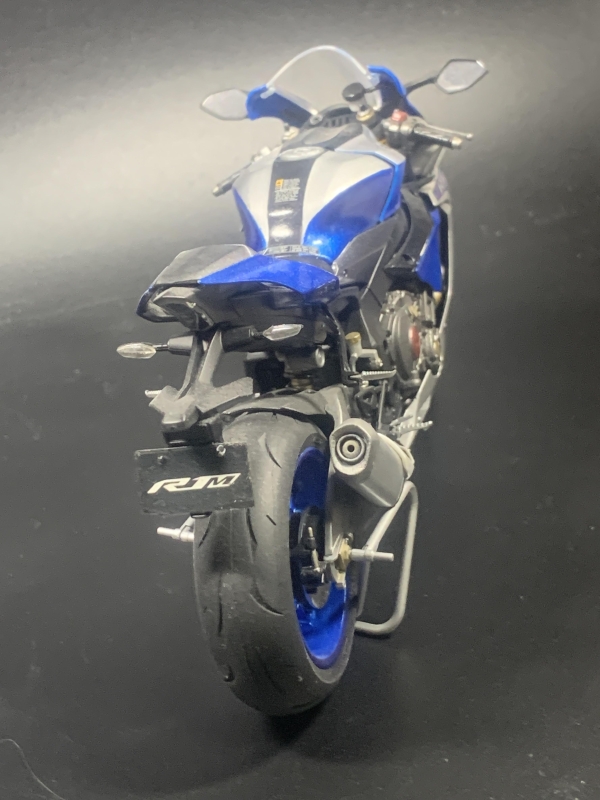 ヤマハ YZFーR1M画像4