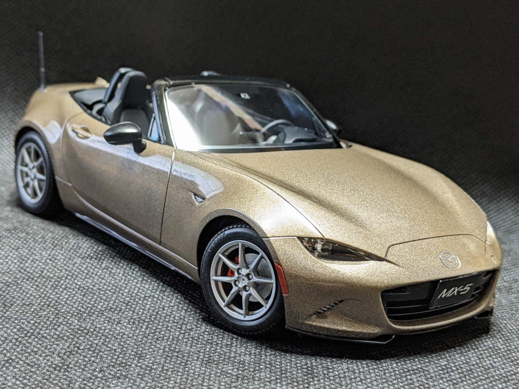 タミヤ マツダMX-5 ロードスター画像3