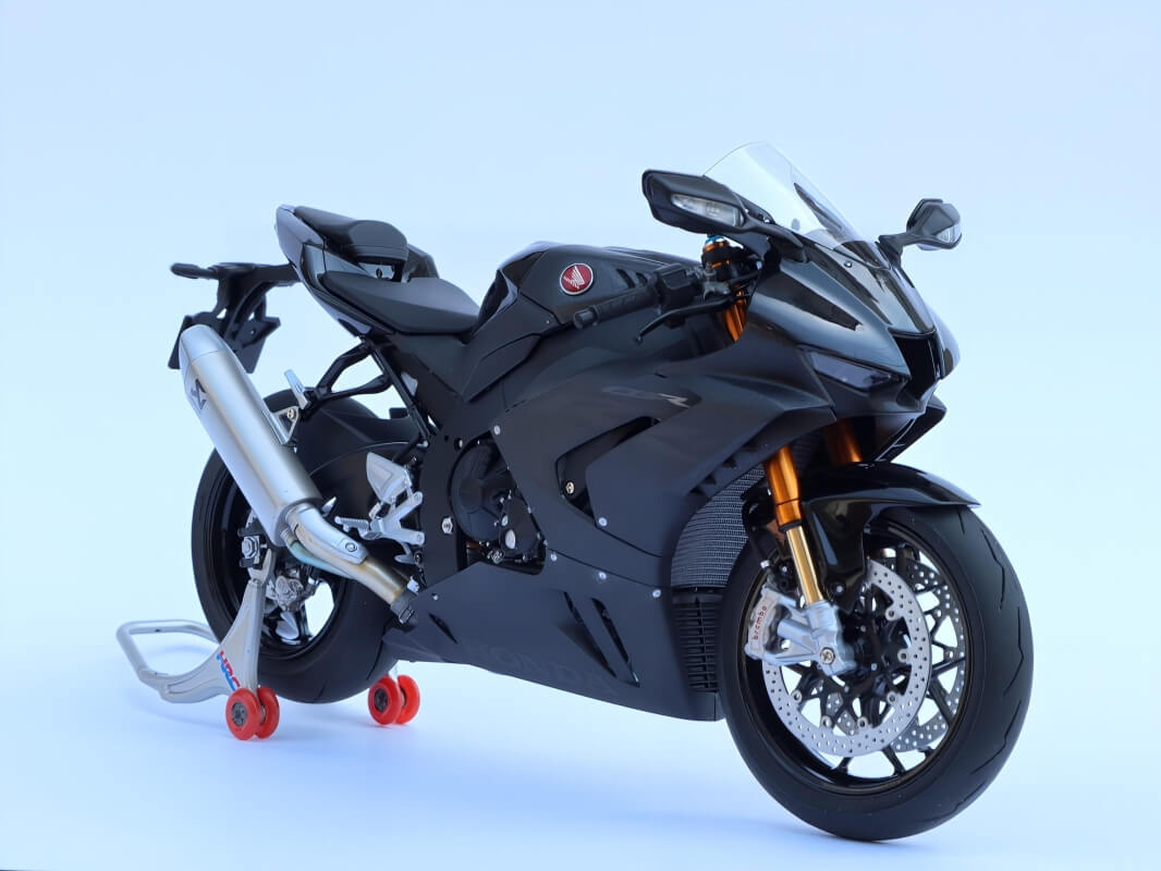 タミヤ 1/12 CBR1000RR-R画像1