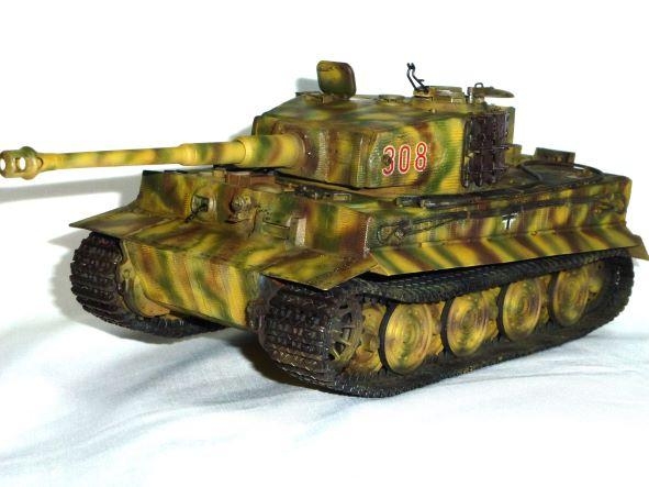 1/35 ドイツ重戦車タイガーI型(後期生産型)画像1