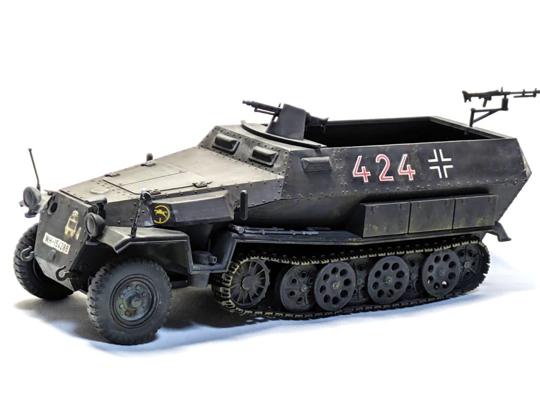 1/35 ドイツ軍 ハノマーク兵員輸送車 Cタイプ Sd.Kfz.251/1画像1