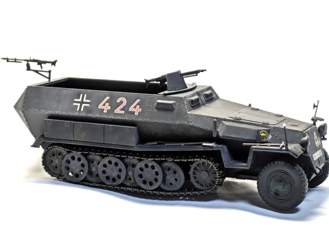 1/35 ドイツ軍 ハノマーク兵員輸送車 Cタイプ Sd.Kfz.251/1画像2