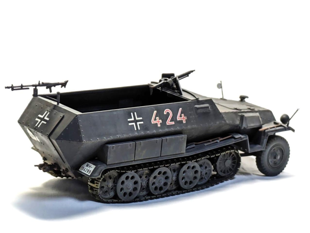 1/35 ドイツ軍 ハノマーク兵員輸送車 Cタイプ Sd.Kfz.251/1画像3