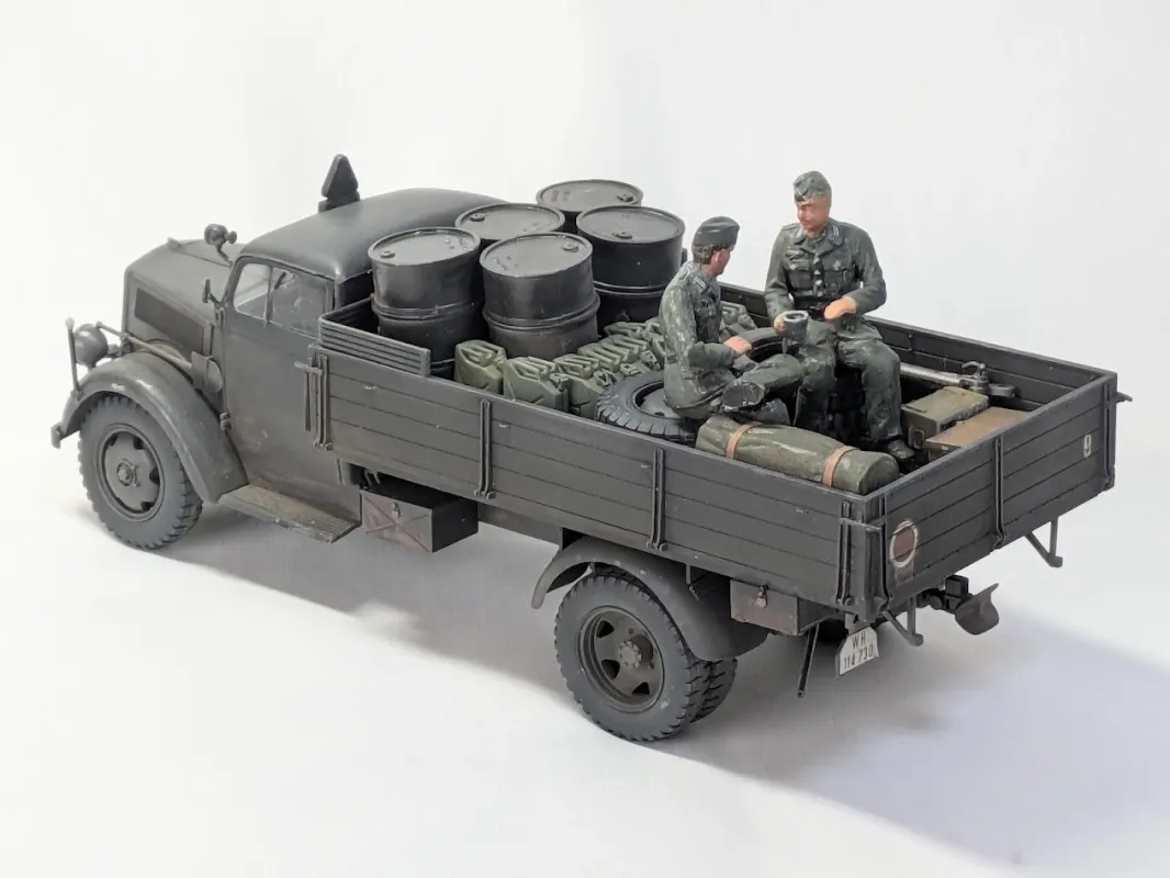1/35 ドイツ軍 輸送トラック乗務員画像4
