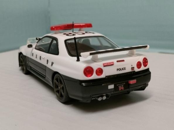 1/32 NISSAN SKYLINE GT-R Vspec2 police画像3