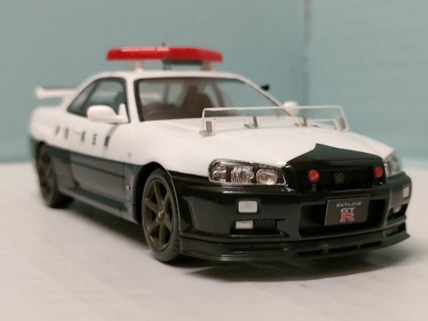 1/32 NISSAN SKYLINE GT-R Vspec2 police画像4