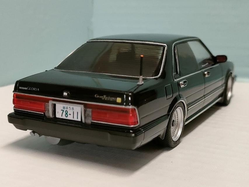 1/24 NISSAN GLORIA Gran-Turismo SV画像3