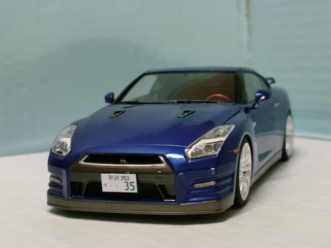 1/24 NISSAN GT-R画像1