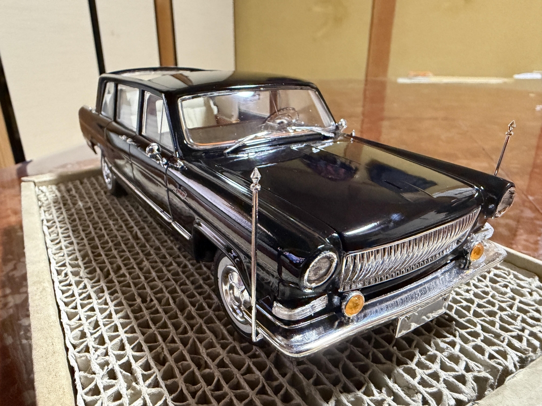 トランぺッター 「紅旗」CA770画像1