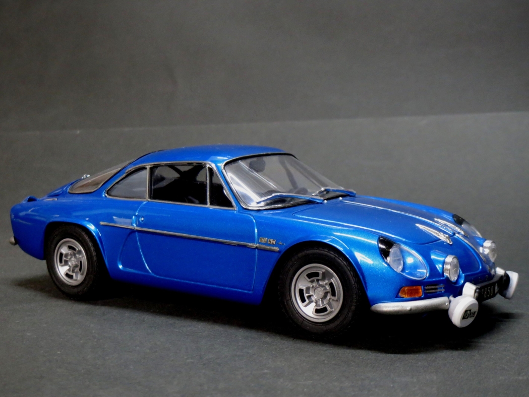 ALPINE RENAULT A110画像2