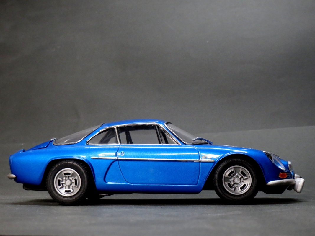 ALPINE RENAULT A110画像3