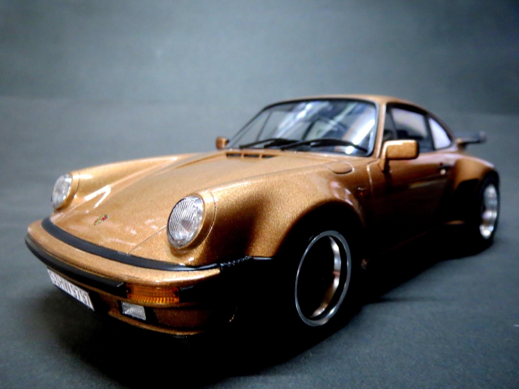 PORSCHE 911 Turbo画像2