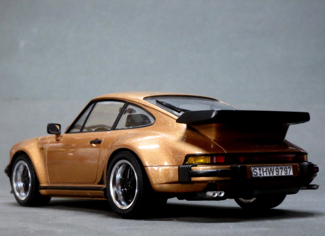 PORSCHE 911 Turbo画像4