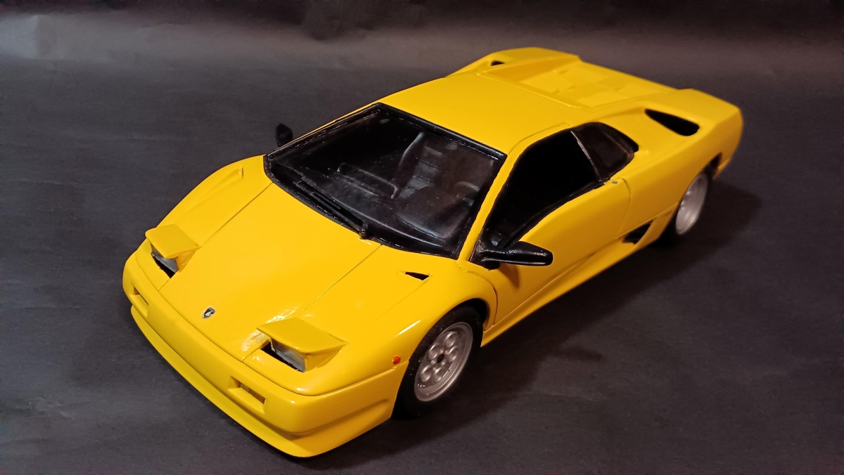 【1994年 フジミ模型㈱ 1/24】Lamborghini Diablo(ランボルギーニ ディアブロ)画像3