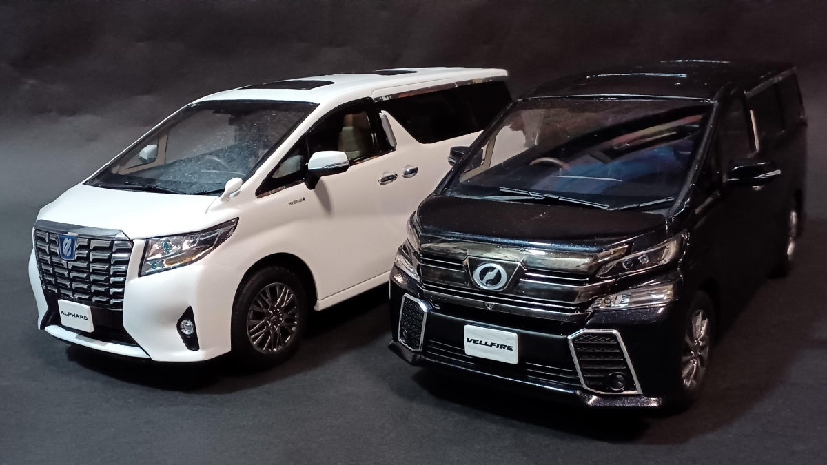 【2018年  フジミ模型㈱ 1/24】TOYOTA VELLFIRE・ALPARD(トヨタ ヴェルファイア・アルファード)画像3