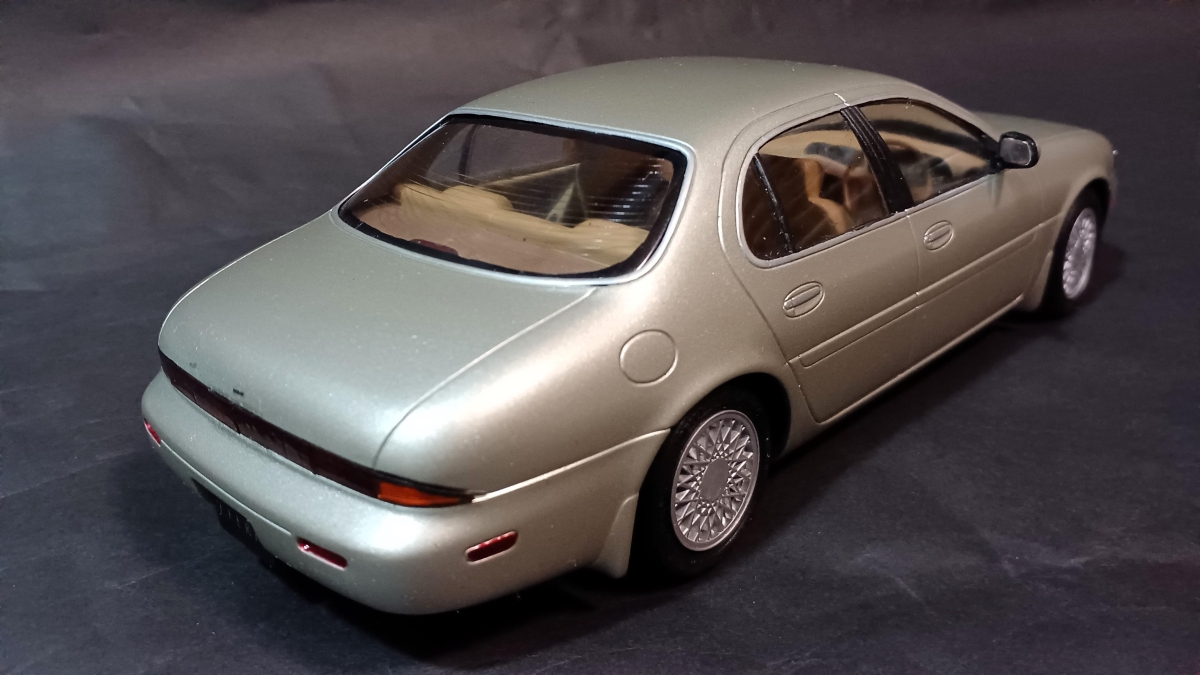 【1993年 アオシマ文化教材社㈱ 1/24】NISSSAN LEOPARD jeferie(ニッサン レパード ジェイフェリー)画像1