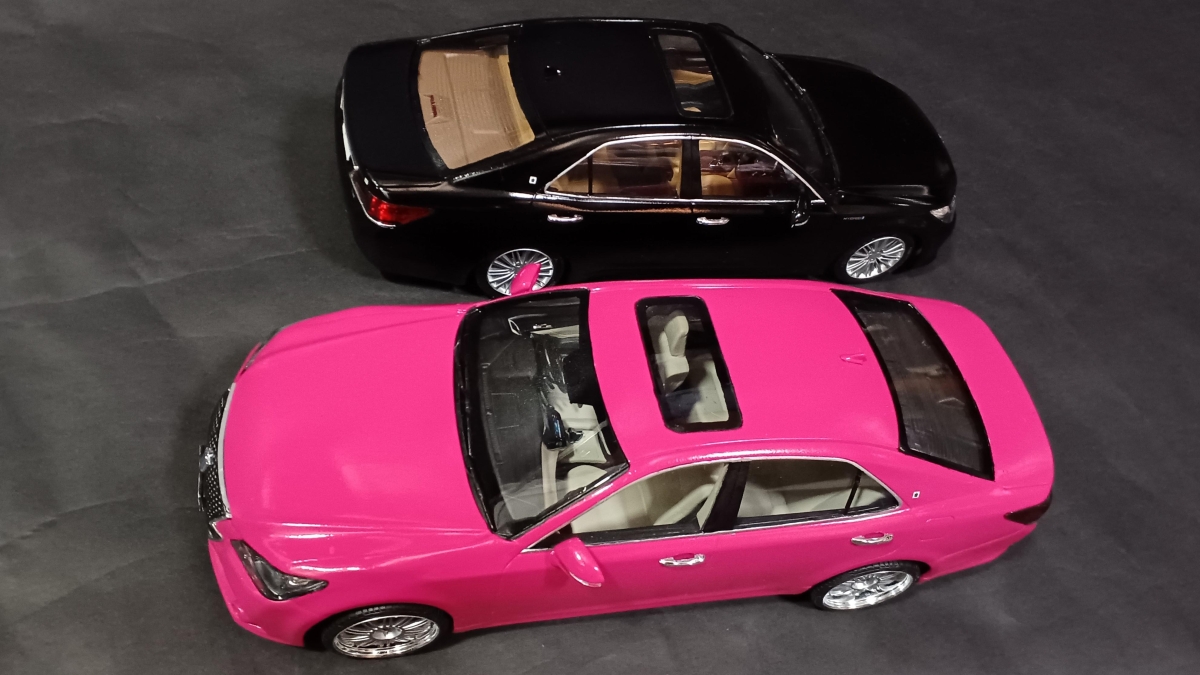 【2014年 ㈱アオシマ文化教材社 1/24】TOYOTA CROWN ATHLETE、Royalsaloon（トヨタ クラウン アスリート、ロイヤルサルーン）画像1
