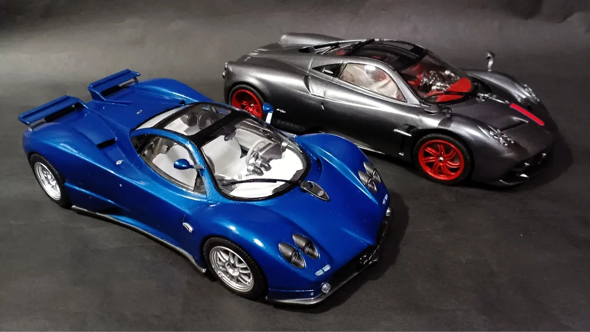 【2021、2016年 ㈱アオシマ文化教材社】Pagani Zonda、Huayra （パガーニ ゾンダ、ウアイラ）画像1