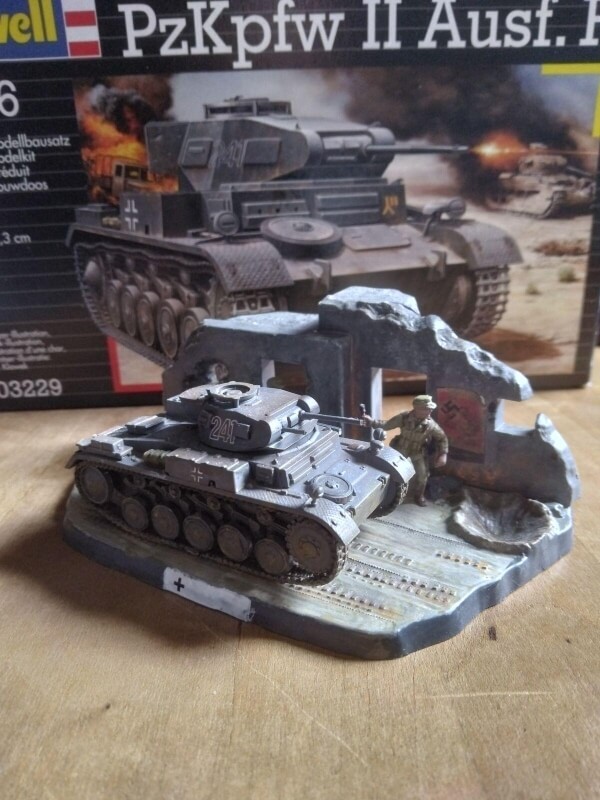 レヴェル 1/76 2号戦車画像1