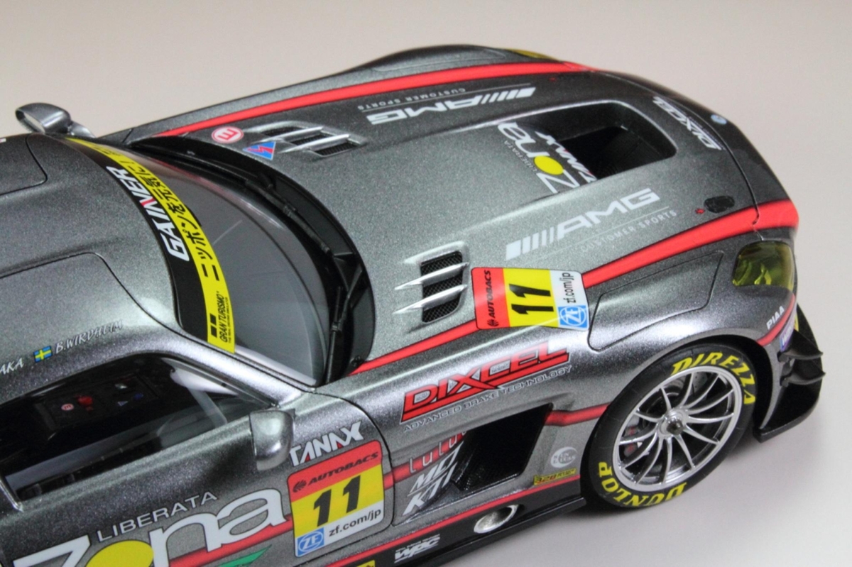 フジミ 1/24 GAINER DIXCEL Mercedes-Benz SLS AMG GT3画像3