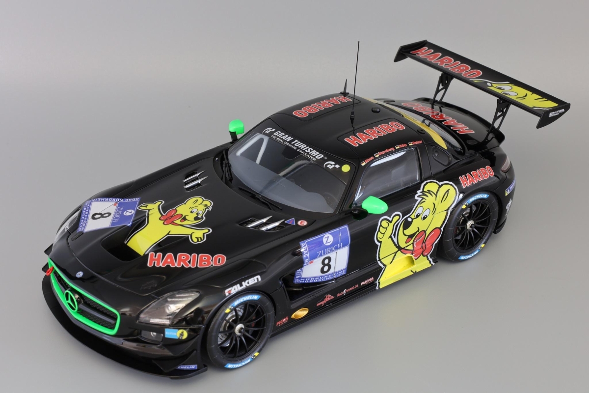 フジミ 1/24 Mercedes-Benz SLS AMG GT3 HARIBO 2015画像1