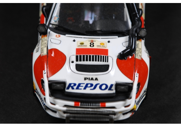 タミヤ TOYOTA CELICA GT-FOUR RC '92 SAFARI RALLY WINNER"画像4