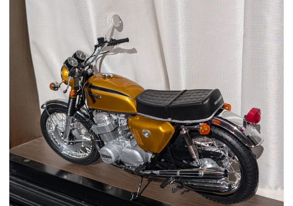 1/6 Honda ドリーム CB750 FOUR画像4
