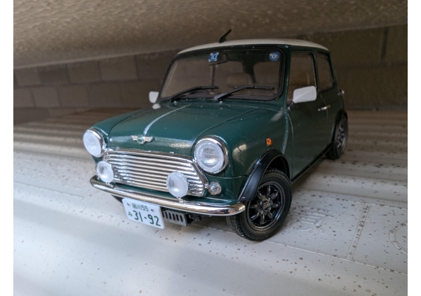 1/24ハセガワMINI COOPER1.3i画像2