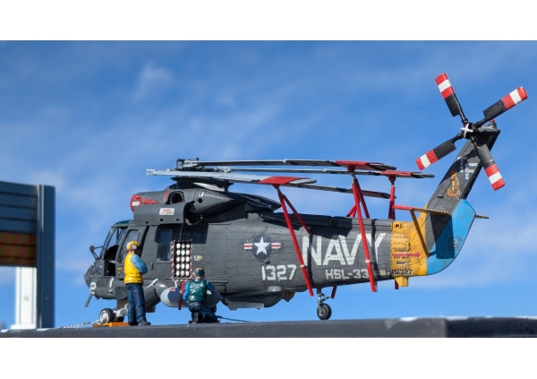 AIRFIX 1/72 カマン SH-2F シースプライト画像2