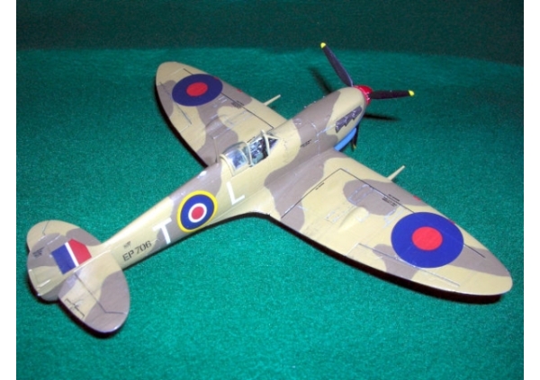 Spitfire Mk.Vb Trop. (ITALERI 1/72) (Jun. 2023)画像2