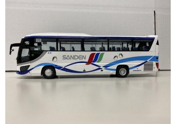 サンデン交通貸切バス フジミ観光バス いすゞガーラ画像3