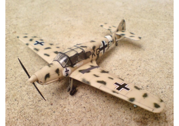 メッサーシュミット Bf108B (Heller)画像1