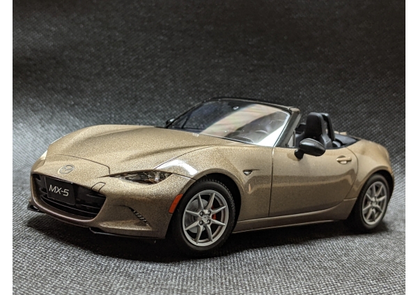 タミヤ マツダMX-5 ロードスター