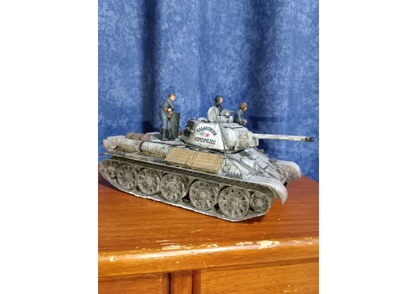 T34/76(冬季迷彩）画像3