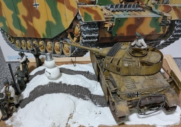 Ⅳ号戦車H型とドイツ兵野戦会議セット画像4