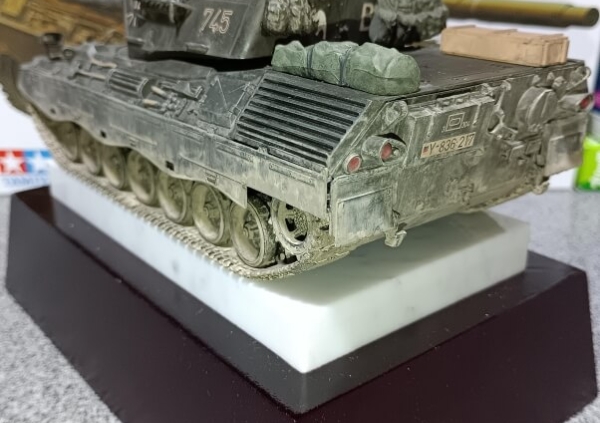 タミヤ35/1レオパルド1A4画像4