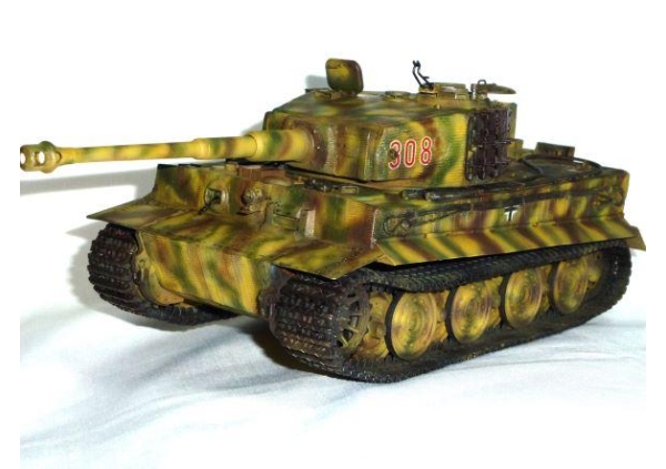 1/35 ドイツ重戦車タイガーI型(後期生産型)