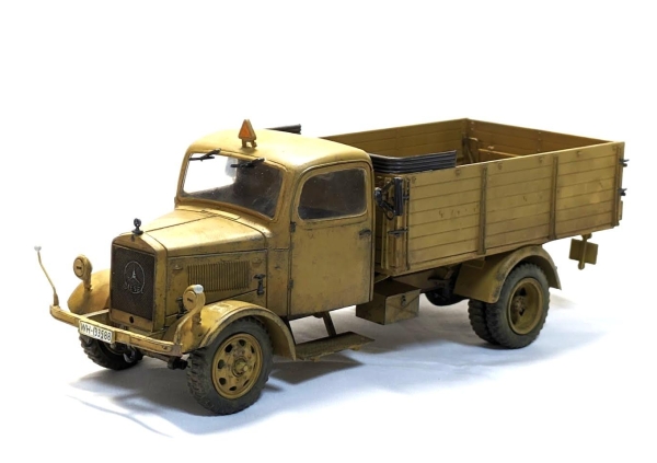1/35 ドイツ軍 中型軍用トラック メルセデスベンツL3000