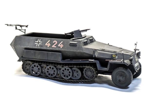 1/35 ドイツ軍 ハノマーク兵員輸送車 Cタイプ Sd.Kfz.251/1画像2