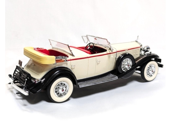 1/24 1932 CADILLAC V-16画像3