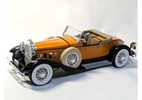 1/24  Packard Boattail Speedster