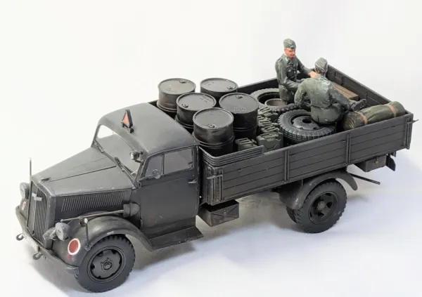 1/35 ドイツ軍 輸送トラック乗務員